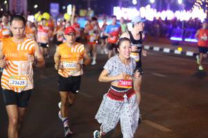 BIB: 0314, 23625, 22025, 26938
                            <button type="button" onclick="openModal(23212058)" class="btn btn-primary btn-sm float-right btn-popup" data-toggle="modal" data-target=".modal-high-quality">
                        <i class="fas fa-shopping-cart"></i> Add to Cart
                    </button>
                                            <button type="button" onclick="isThisMe(23212058, true)" class="btn btn-success btn-sm float-right btn-popup btn-isme hidden" data-toggle="tooltip" data-placement="bottom" title="นี่คือรูปของคุณใช่ไหม คลิกที่นี่เพื่อเอาเข้าอัลบั้ม">
                        <i class="fas fa-plus"></i> Add to album
                    </button>
                    <button type="button" onclick="isThisMe(23212058, false)" class="btn btn-warning btn-sm float-right btn-popup btn-isnotme hidden">
                        <i class="fas fa-ban"></i> Remove from album
                    </button>